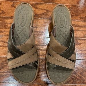 Clarks Privo Brown Bronze Leather Sandals 7